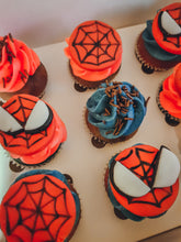 Load image into Gallery viewer, Mini Spiderman Cupcakes

