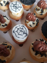 Load image into Gallery viewer, MINI HALLOWEEN CUPCAKES
