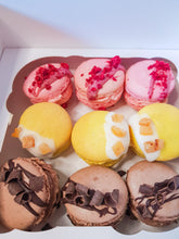 Load image into Gallery viewer, MACARONS
